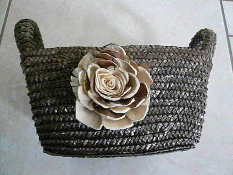 Panier en raphia 7 Franqueville-Saint-Pierre (76)