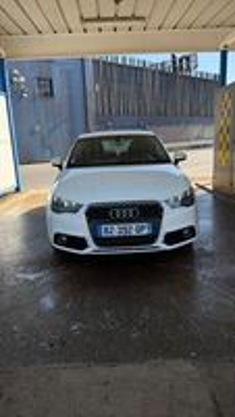 A1 Sportback 1.6 TDI 90 Ambiente S tronic 2011 occasion 60000 Goincourt