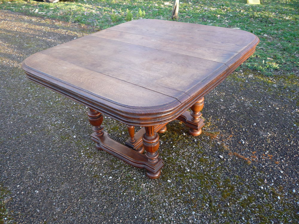 Table Henri II ch&ecirc;ne blond Meubles