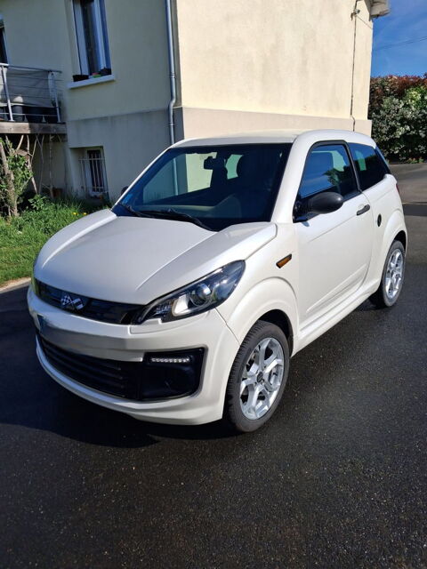 LIGIER Voiture sans permis  occasion Les Ormes 86220