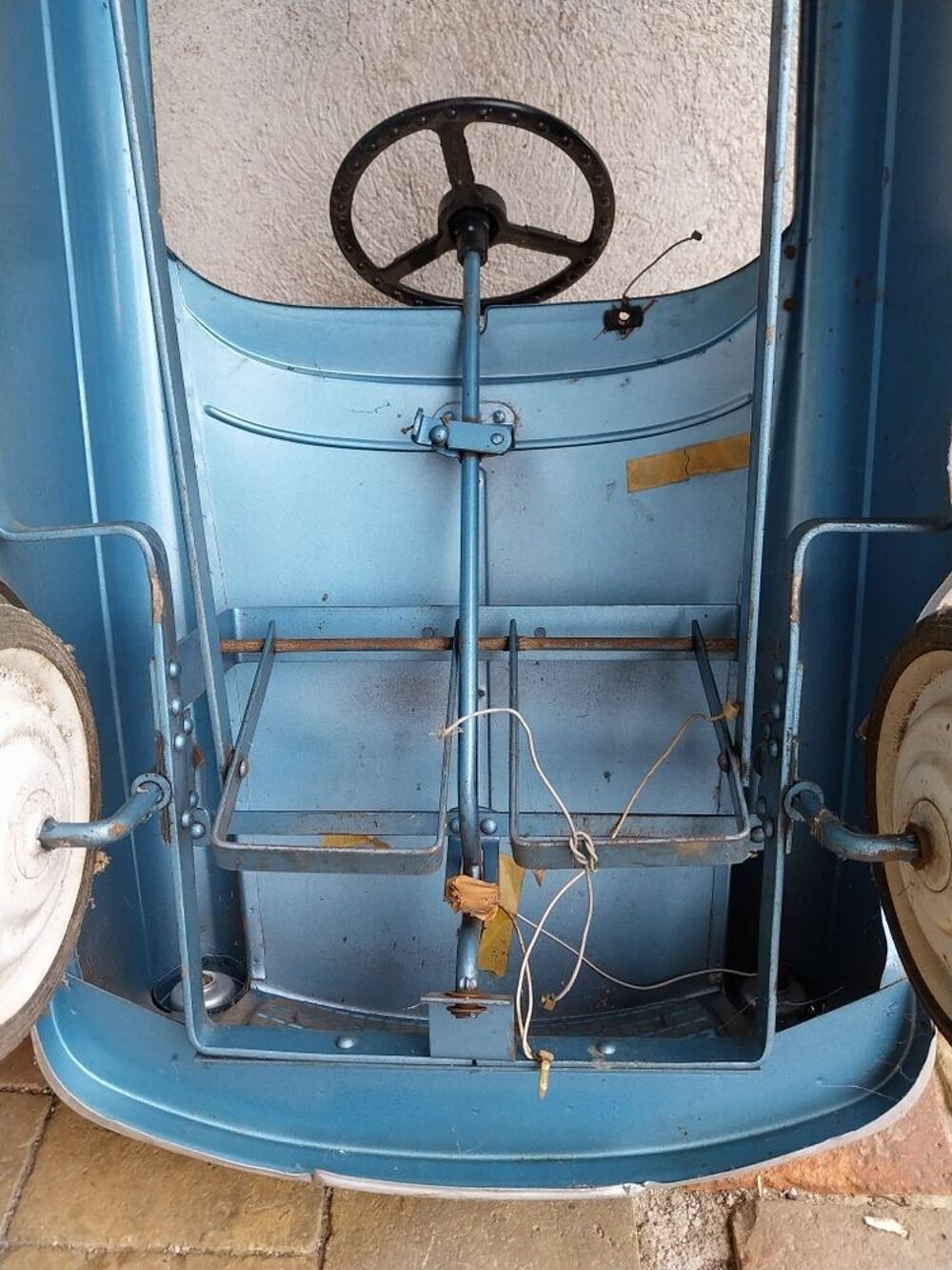 Voiture &agrave; p&eacute;dale 404 PEUGEOT 