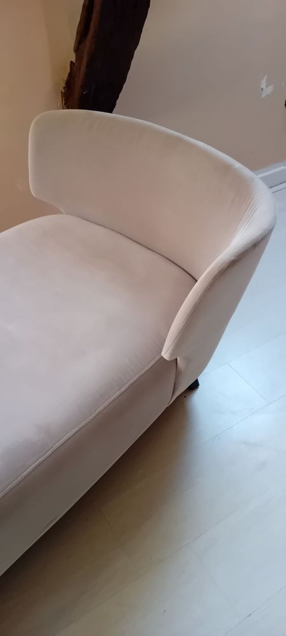 lit repos velours 
Meubles