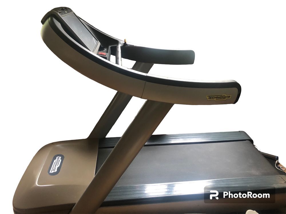 TAPIS DE COURSE TECHNOGYM RUN NOW VISIOWEB Sports