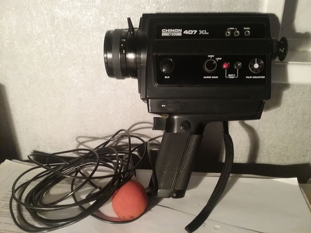 CAMERA SUPER 8
Photos/Video/TV