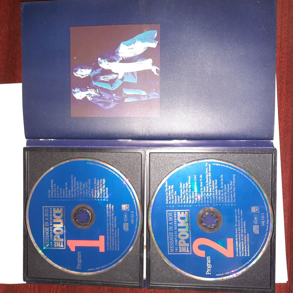 Coffret CD Message in a Box The Police CD et vinyles