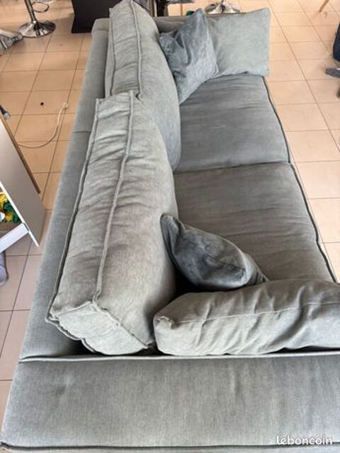 canape confortable 500 Chanteloup-les-Vignes (78)