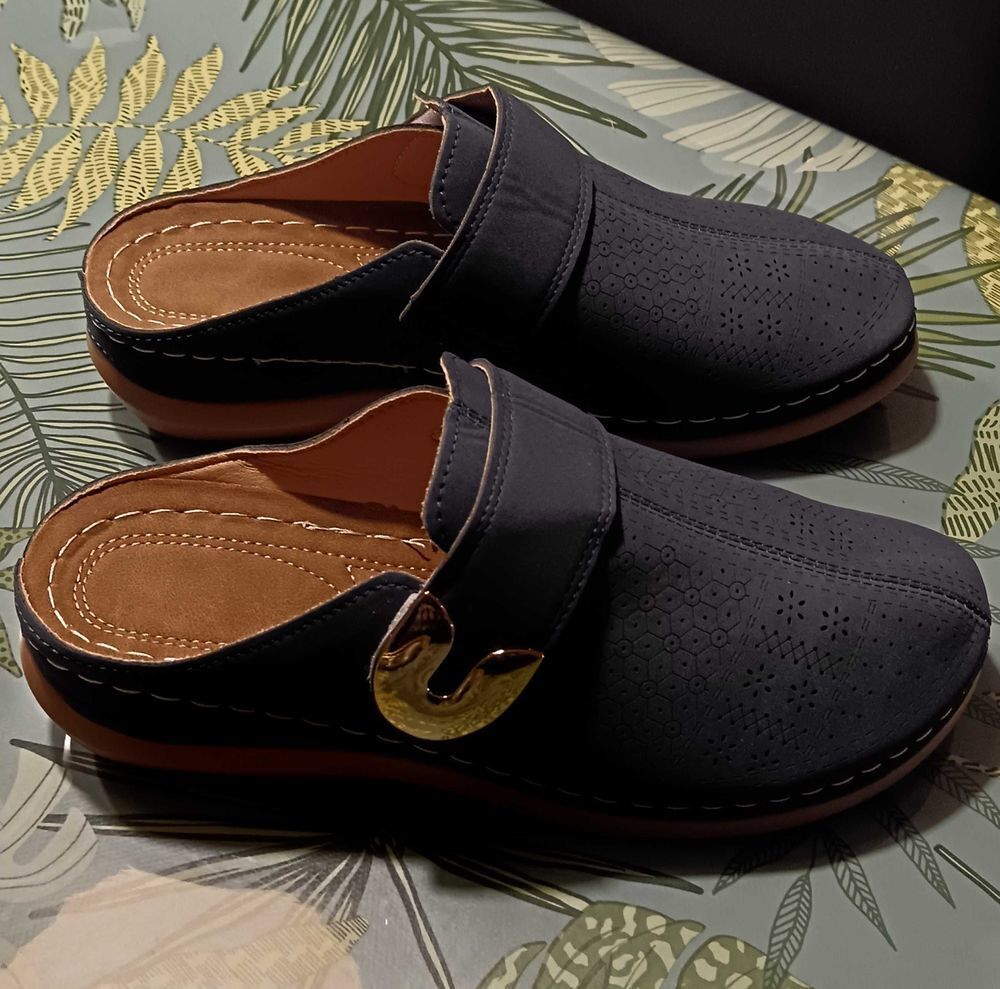 Sandales neuves pour femme Chaussures