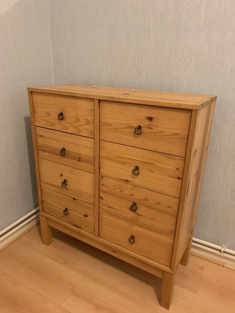 commode pin naturel trait&eacute; Meubles