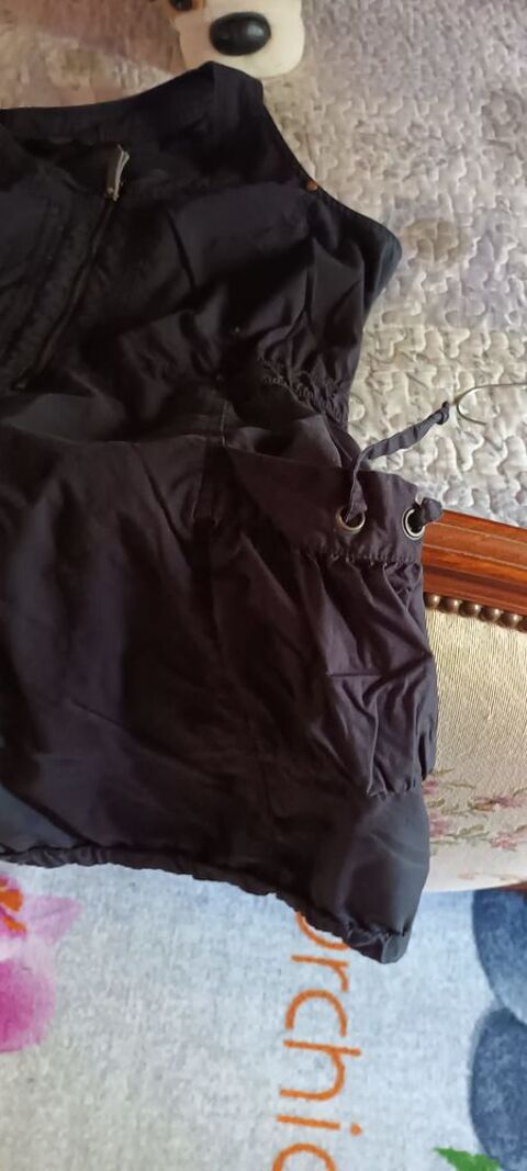 2 joli robe taille 48 noir 6 Montfaucon-en-Velay (43)