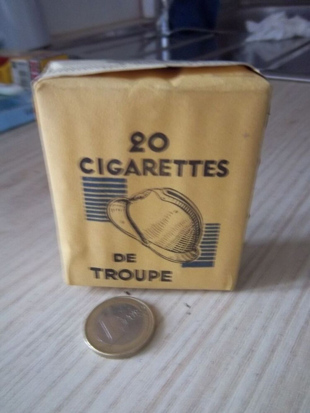 arm&eacute;e Fran&ccedil;aise - Paquet de 20 cigarettes "TROUPE" casque 