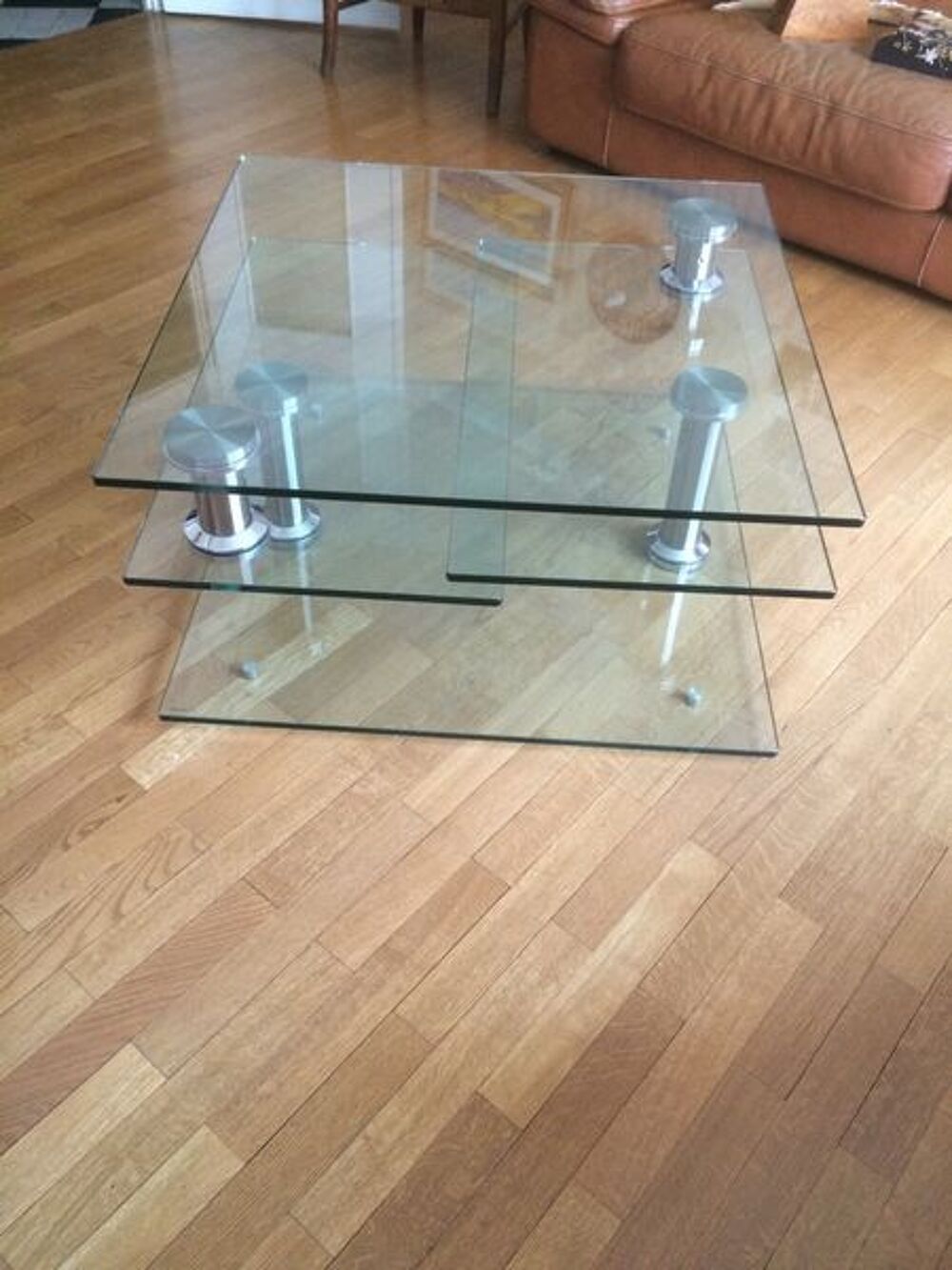Table salon vitr&eacute;e Meubles
