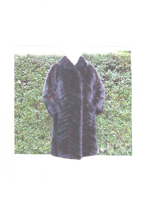 manteau de vison. 200 Sucy-en-Brie (94)