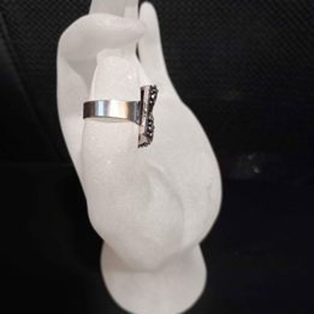 Bague fantaisie argent&eacute; r&eacute;glable Bijoux et montres