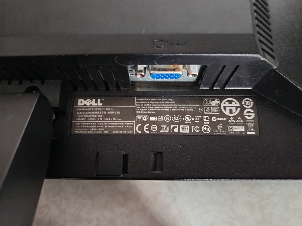 &Eacute;cran PC ordinateur - DELL E1910HC - LCD 19" Matériel informatique