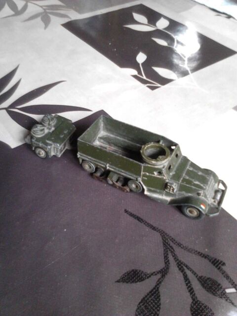 Camion miniature 822 half track dinky toys 25 Avermes (03)
