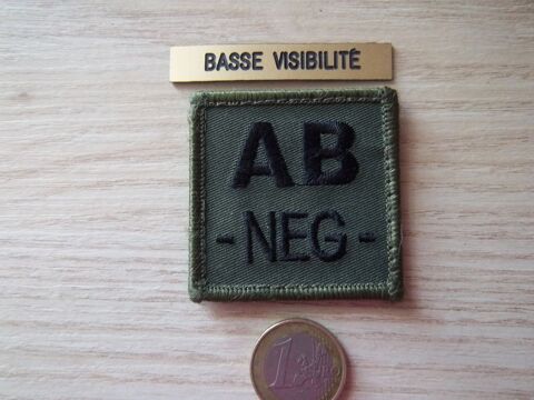 Insigne Militaire Groupe Sanguin A B Neg 4 Valognes (50)