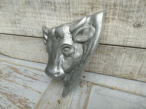 Ancienne Tte de Vache Mtal Boucherie Charcuterie
60 Loches (37)