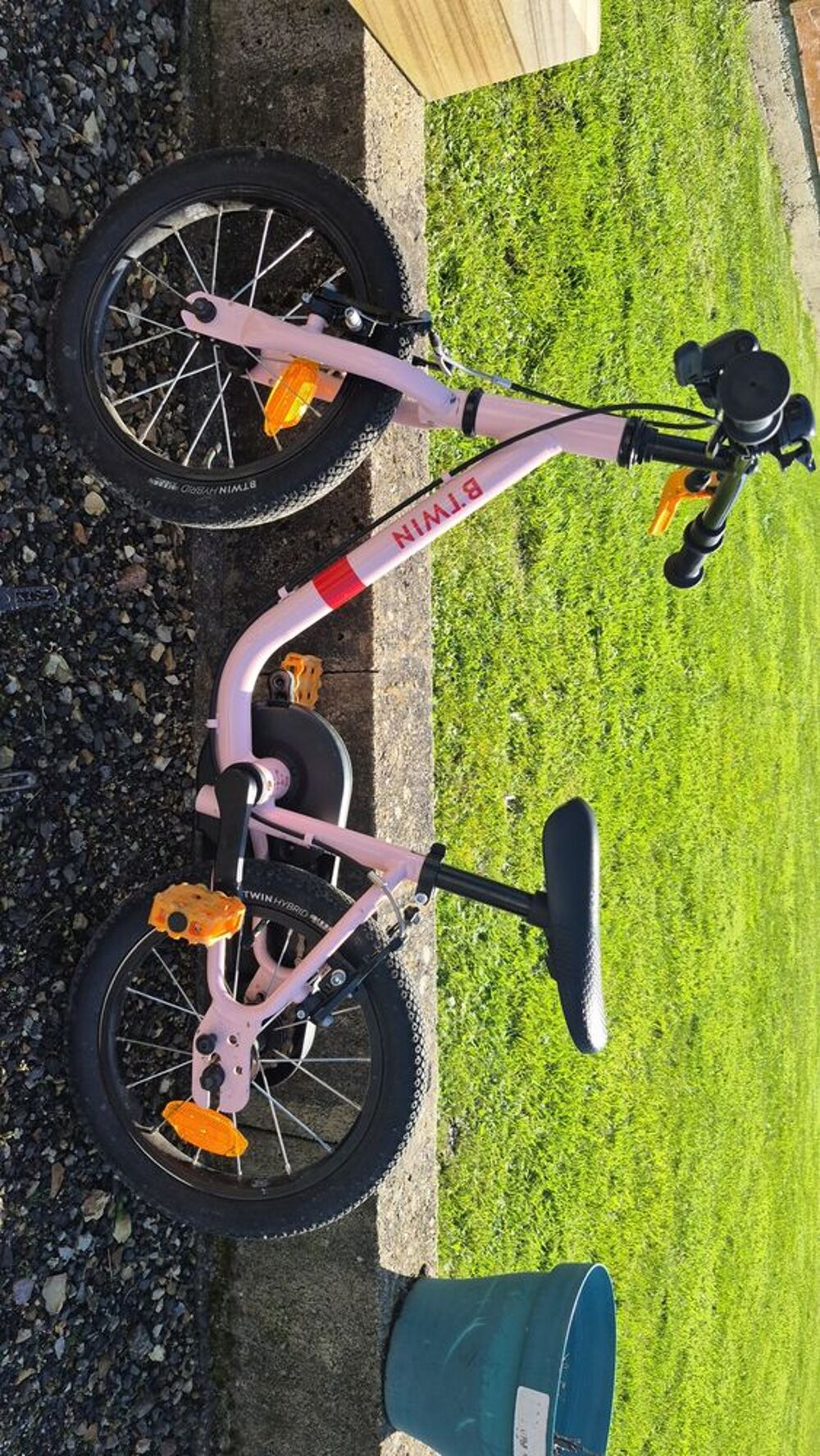 V&eacute;lo BTWIN Vélos