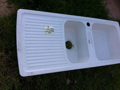 plusieurs �viers couleur gr�s et aluminium 15 Saint-Mars-d'Outill� (72)