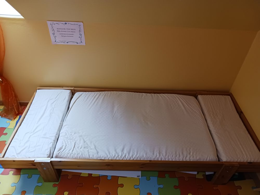 lit &eacute;volutif Meubles