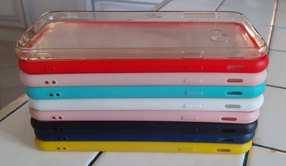 Coques Samsung J4+ Téléphones et tablettes