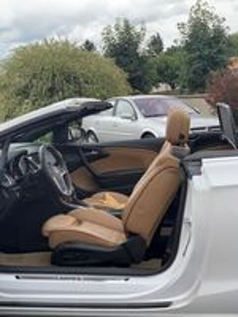 Cascada 1.6 Turbo 170 ch Cosmo Pack A 2016 occasion 57000 Metz