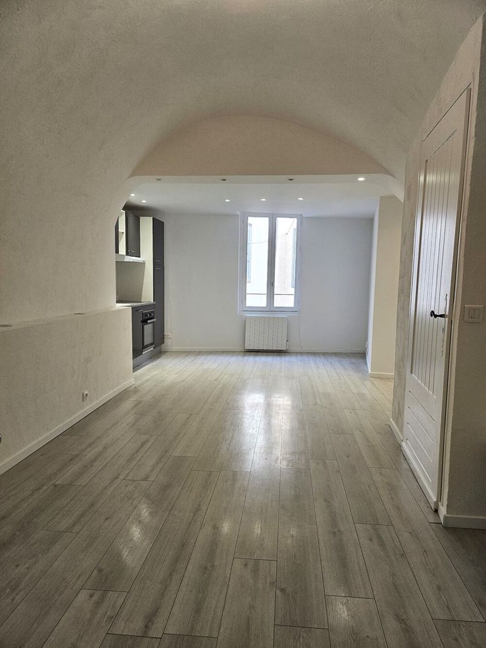 Appartement 3 pièces 62 m² · à Castellane · 62 m² · 99 000 €
