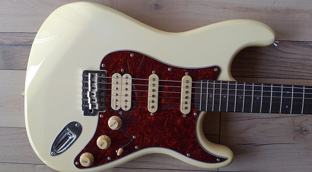 Prodipe ST83 vintage white Instruments de musique