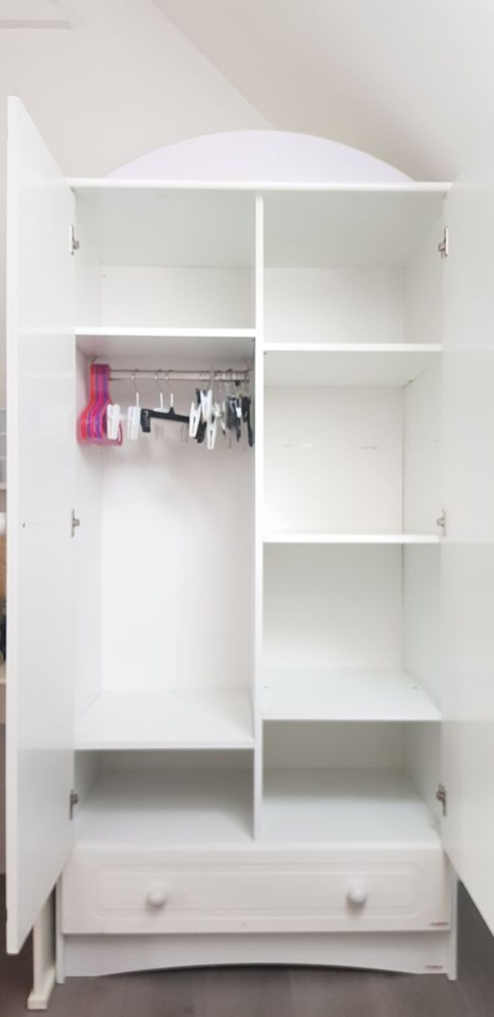 Armoire haute Meubles