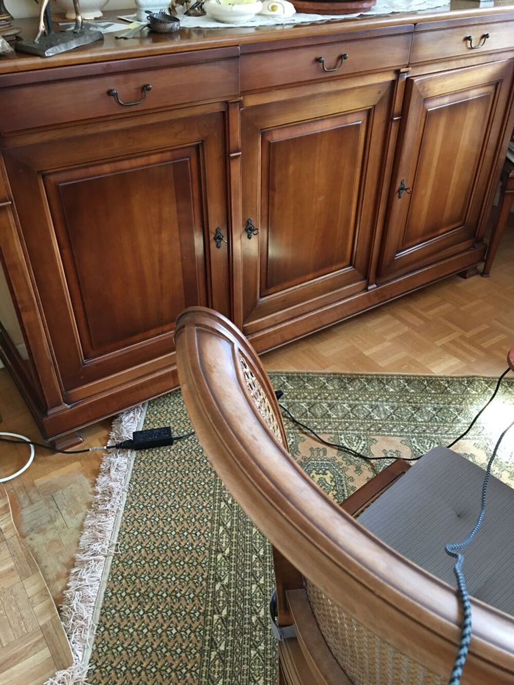 Salle &agrave; manger merisier Meubles