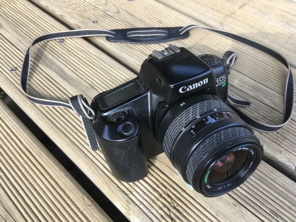CANON EOS 1000F Photos/Video/TV
