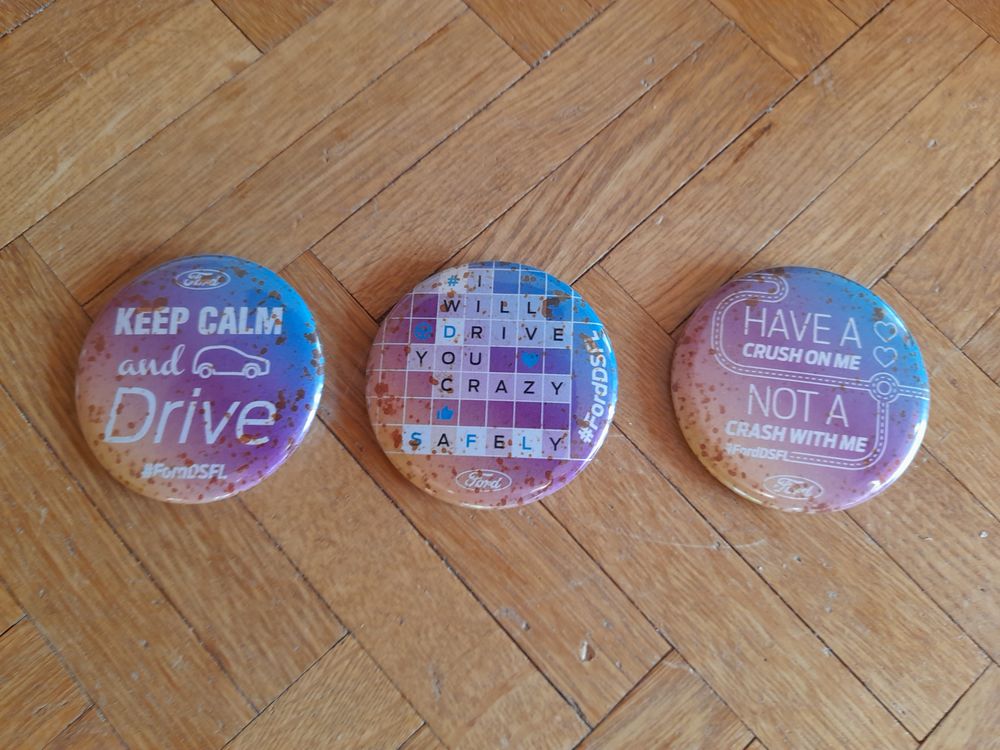 Lot de 3 broches (AS) Bijoux et montres