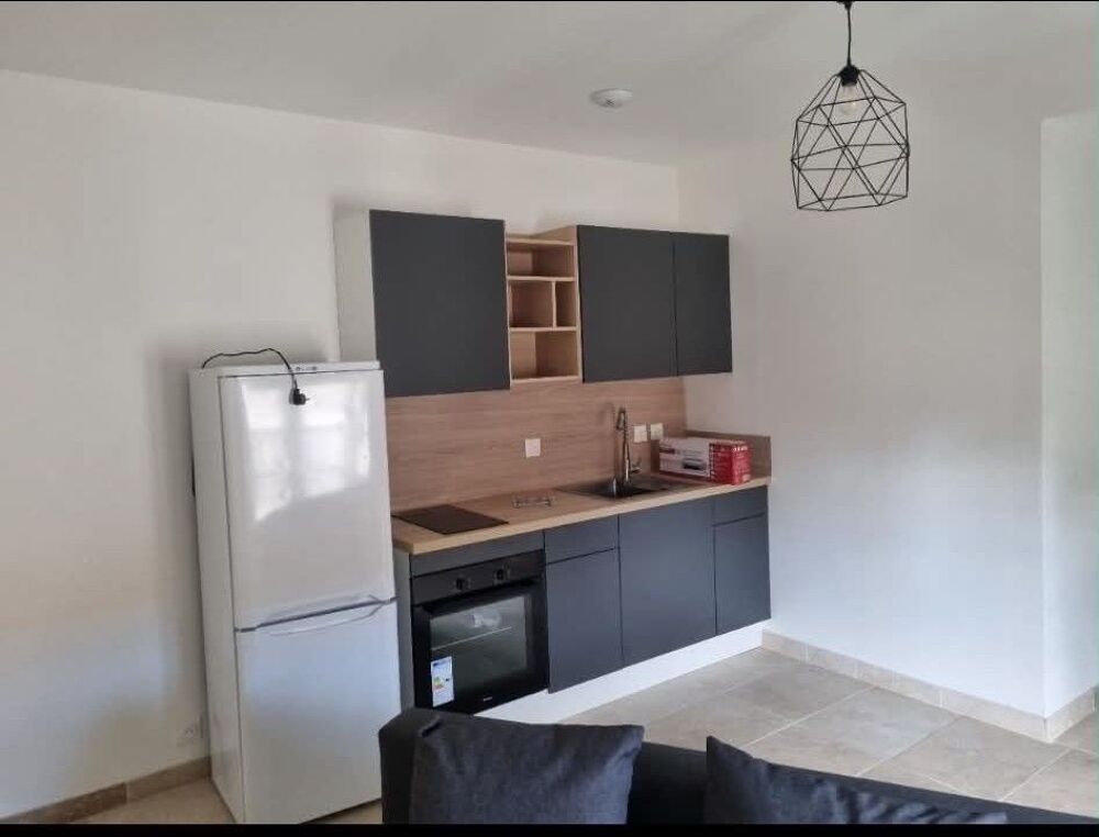 Vente Immeuble Immeuble de rapport,4appartements loués,centre ville d'Arles Arles