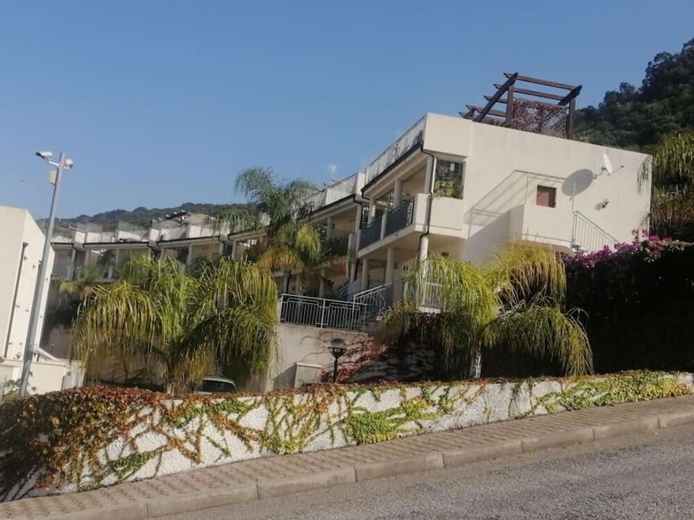   Pizzo, Magnifique appartement avec toit-terrasse et vue mer Italie, Pizzo