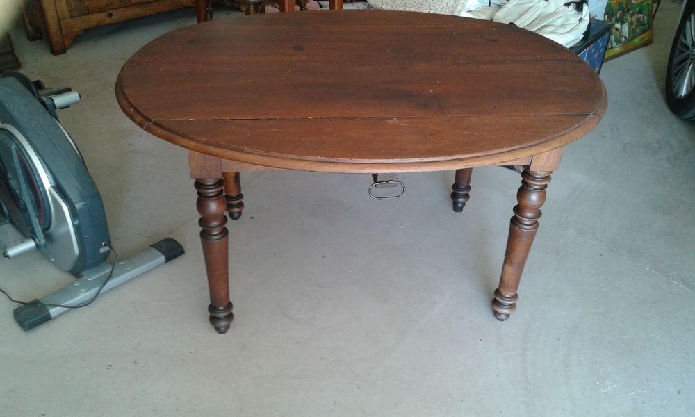 table ovale ancienne Meubles