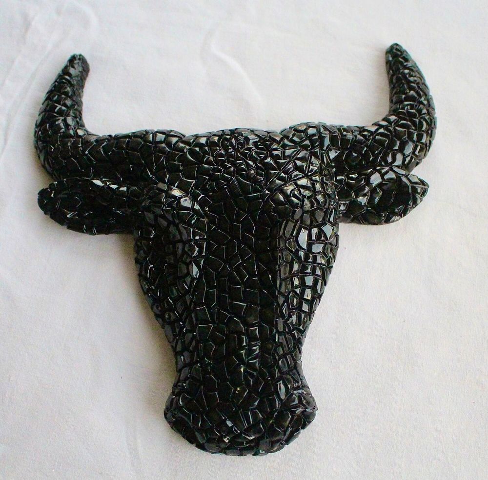 " T&Ecirc;TE DE TORO " Décoration