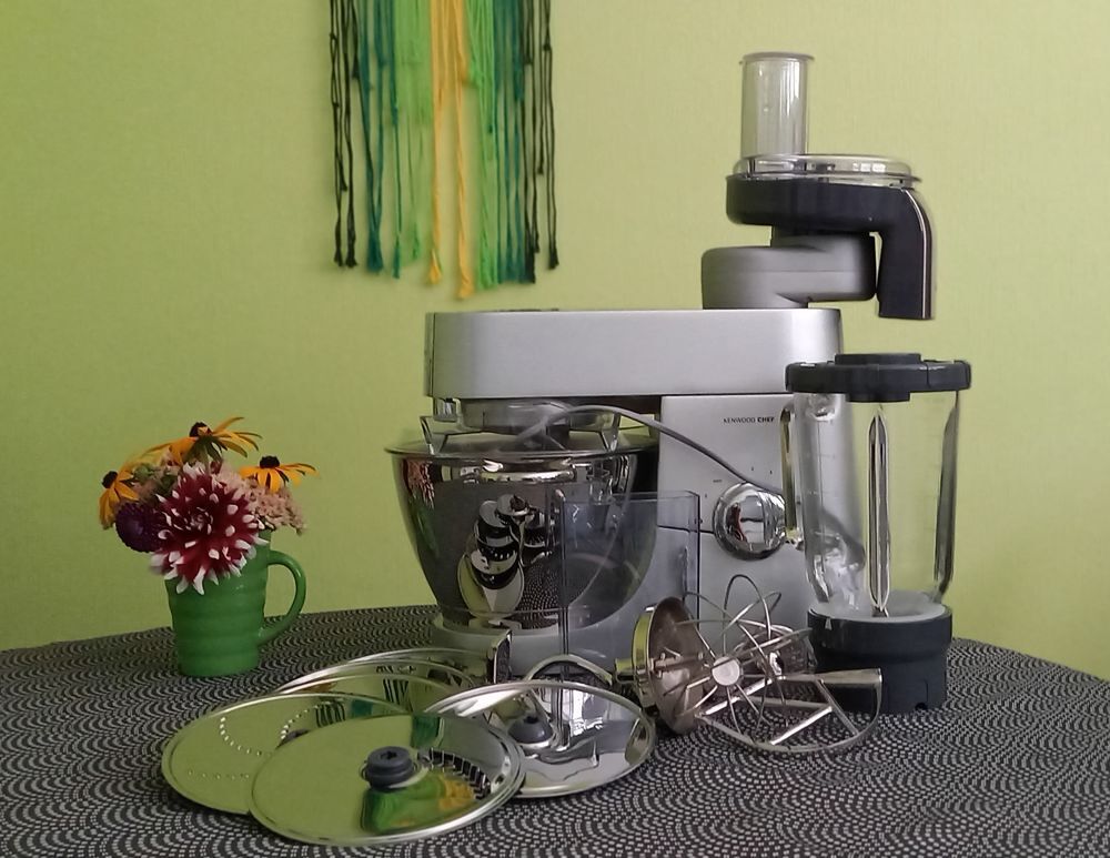 Robot Kenwood Chef Electroménager