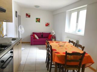  Appartement à louer 4 pièces 55 m²