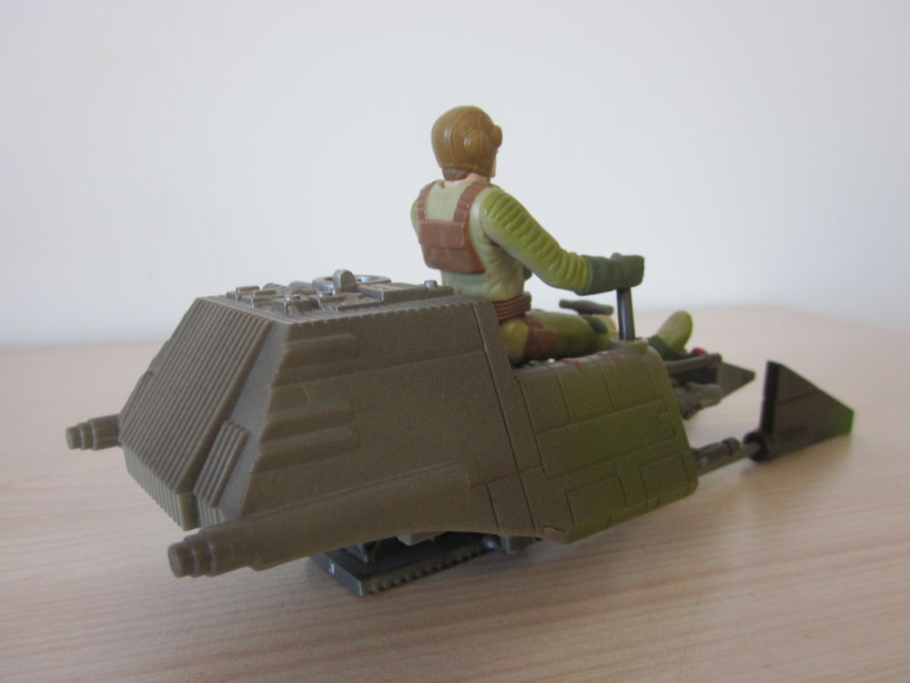 Speeder Bike + Pilote Star Wars Expanded Universe Figurine Jeux / jouets