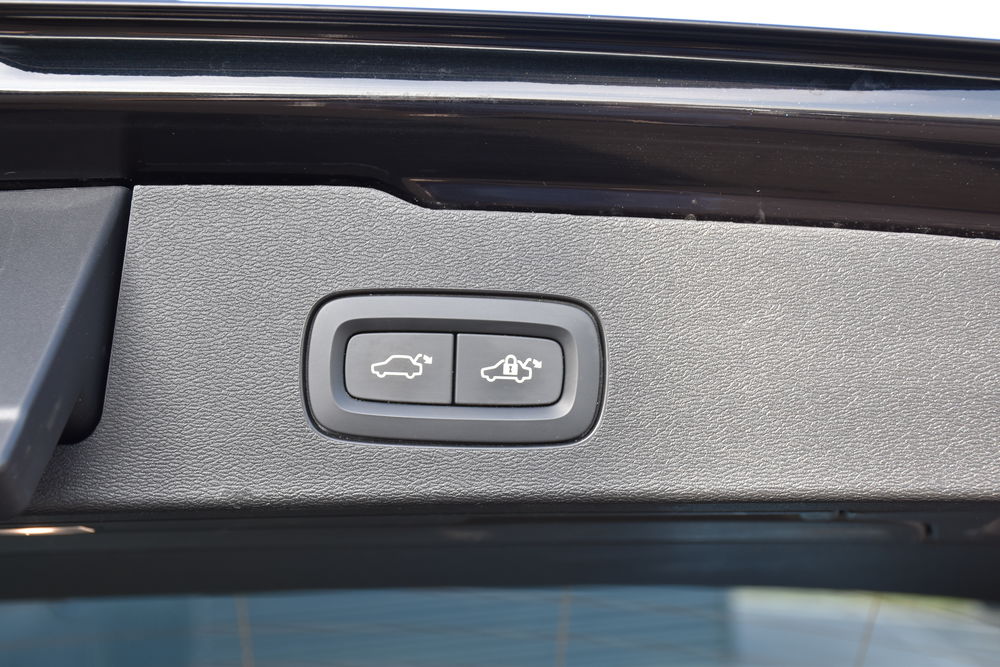 V60 B3 163 ch Geartronic 8 Momentum Business 2021 occasion 56300 Pontivy