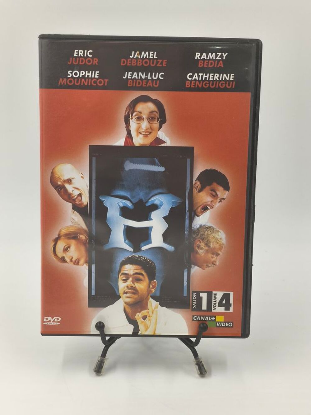 Film DVD H Saison 1 Volume 4 en boite DVD et blu-ray