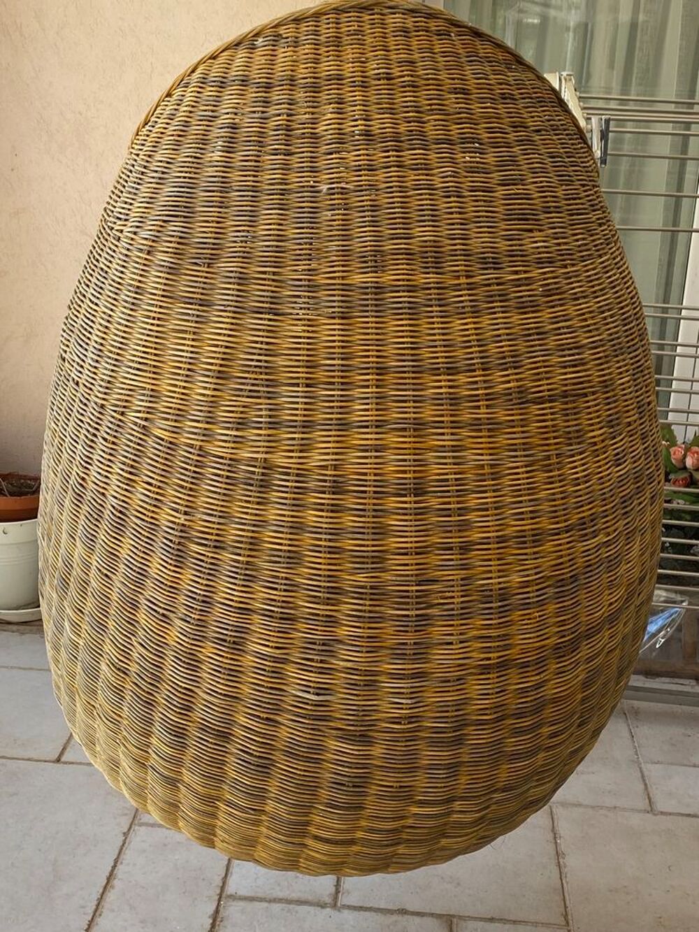 Fauteuil osier suspendu "Oeuf" Jardin