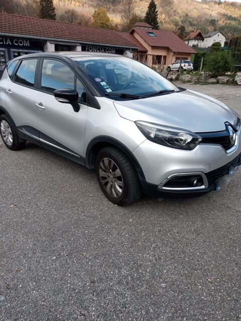 Renault Captur TCe 90 Energy E6 Zen 2016 occasion Saint-Martin-d'Uriage 38410