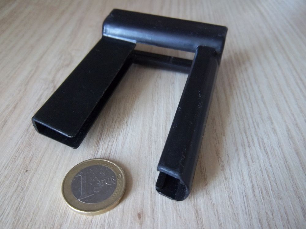 chargette militaire Famas &eacute;quipement collection 1 er mod&eacute;le 