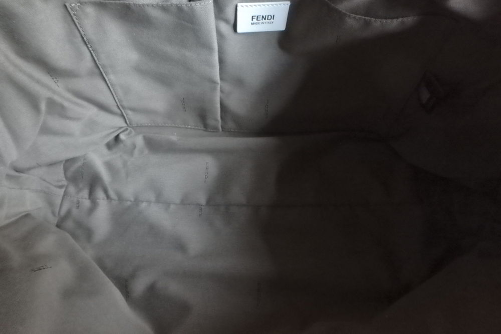 Fendi tr&egrave;s beau sac &agrave; main cuir Maroquinerie