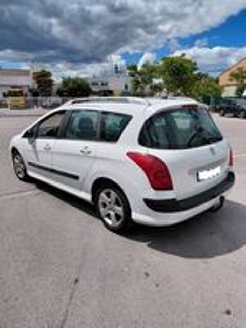 308 SW 1.6 HDi 90ch BLUE LION Confort Pack 2009 occasion 34970 Lattes