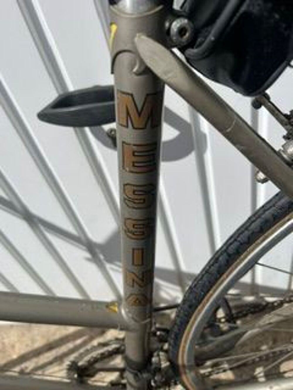 V&eacute;lo de course femme Messina vintage Vélos
