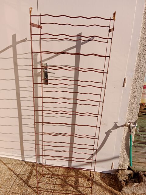 Casier  bouteilles �tat propre 15 Ch�teaubernard (16)