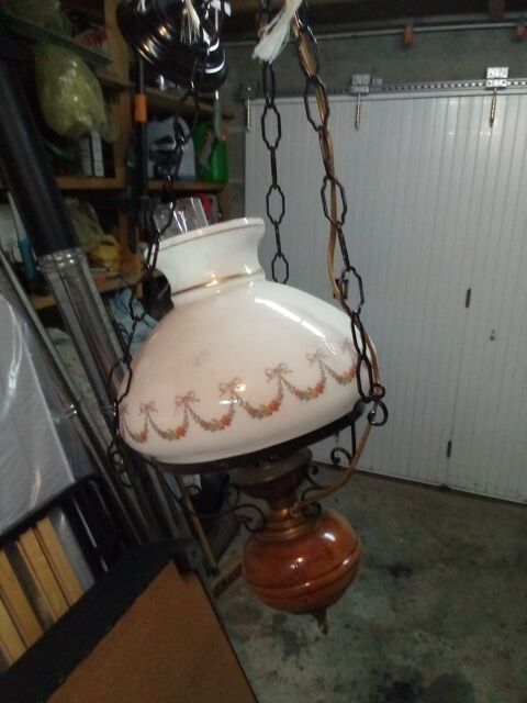 Lustre ancien 40 Villiers-Charlemagne (53)