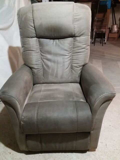 Fauteuil Releveur lectrique. Excellent tat. Marron glac 400 Villebon-sur-Yvette (91)